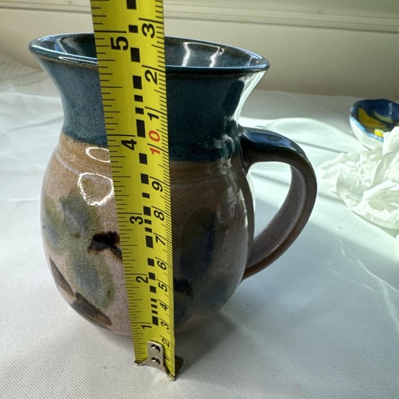 Suzanne Kent Signed SK Studio Pottery Pitcher Green Teal Abstract Florals Glazed - Picture 7 of 9